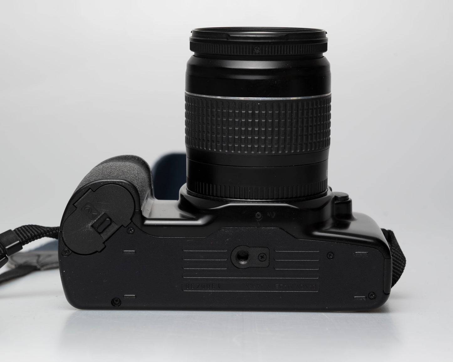 Canon EOS Rebel 35mm film SLR w/ Canon EF 28-80mm lens