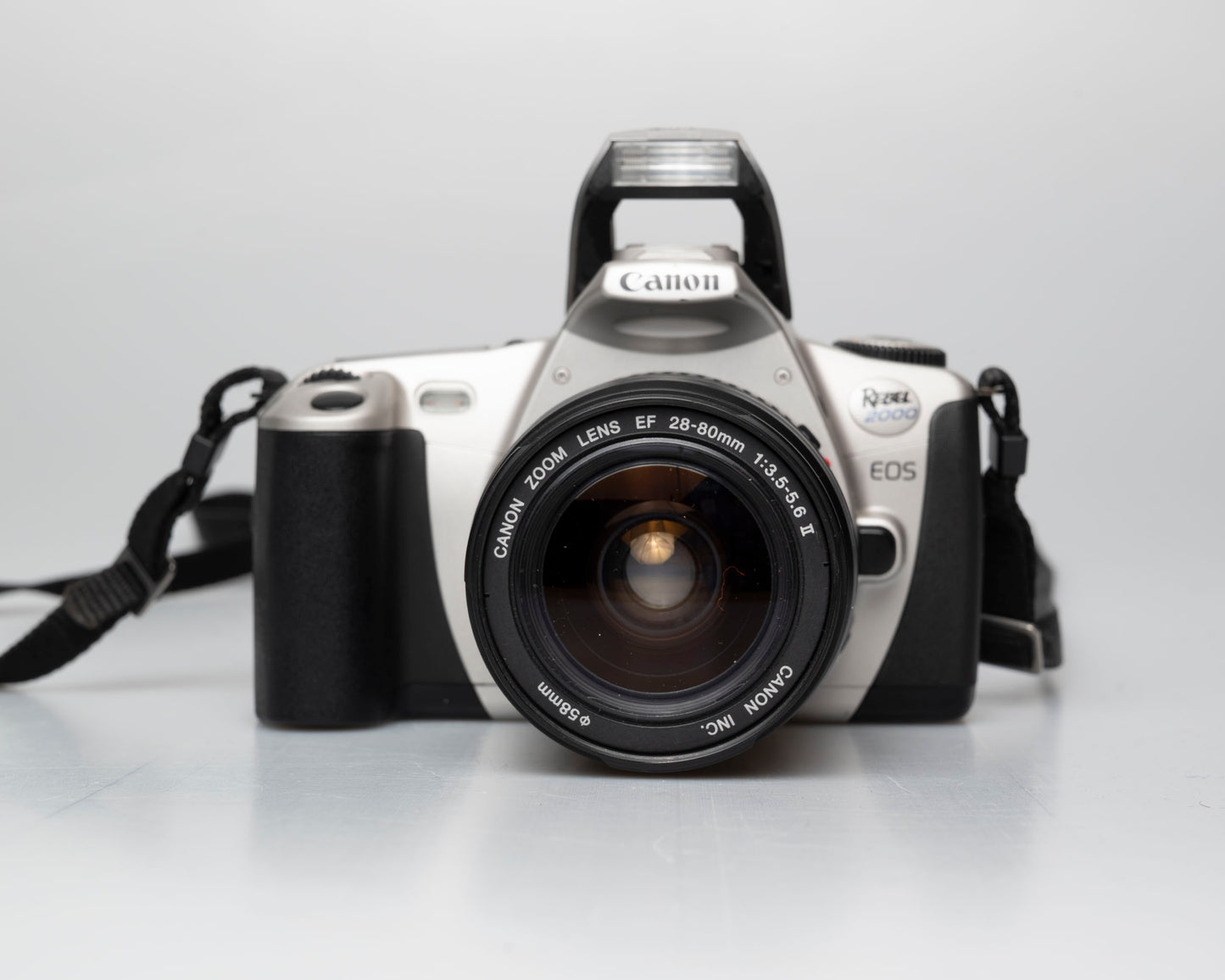 Canon EOS Rebel 2000 35mm film SLR w/ Canon EF 35-80 lens + ever-ready case