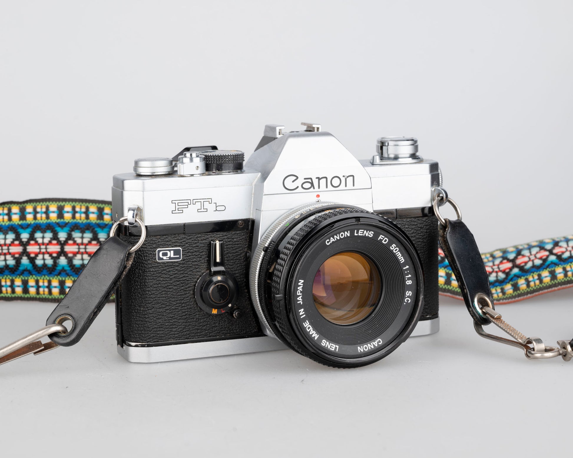Canon FTb 35mm film SLR w/ Canon FD 50mm f1.8 lens (serial 451988) – New  Wave Pool