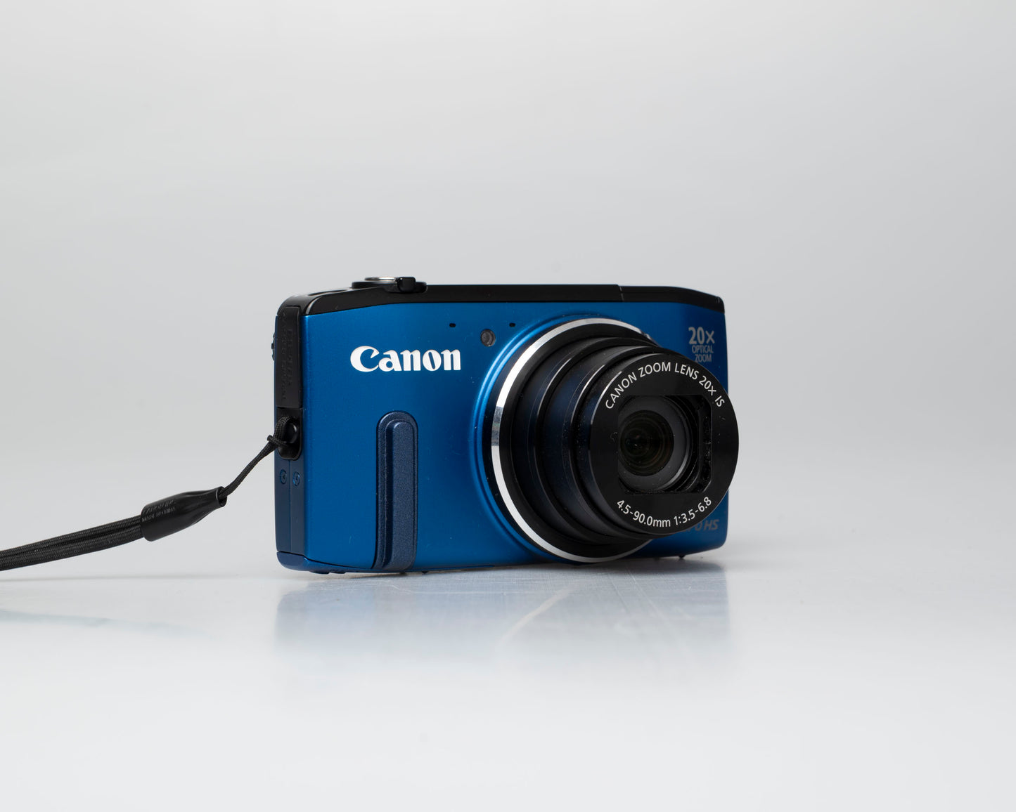 Canon Powershot SX270 HS digicam w/ 8GB SD card + battery + charger + case (serial 712164001703)