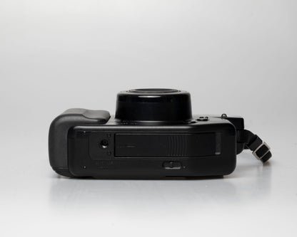 Appareil photo argentique Canon Sure Shot Zoom XL 35mm avec étui (série 1186338)