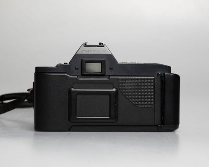 Canon T70 35mm SLR with FD 28mm f2.8 lens (serial 1026627)