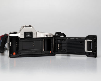 Canon EOS Rebel G 35mm film SLR w/ Canon EF 35-90 lens (serial 5513204)