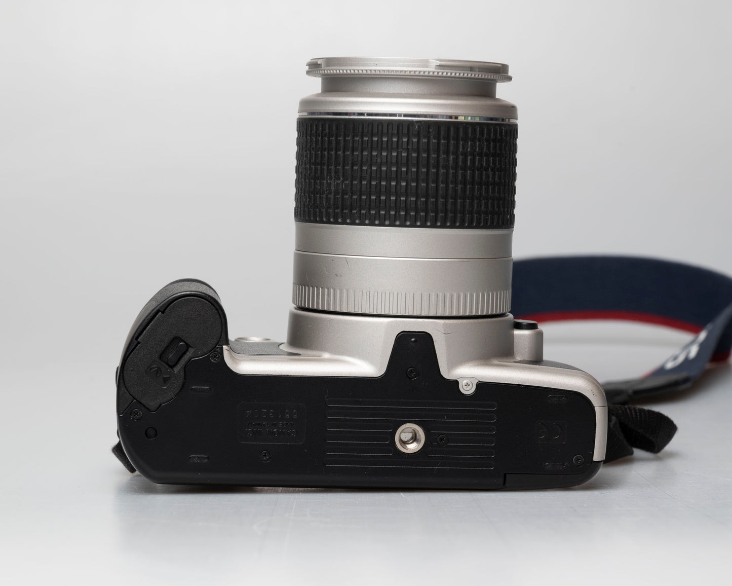 Canon EOS Rebel G 35mm film SLR w/ Canon EF 35-90 lens (serial 5513204)