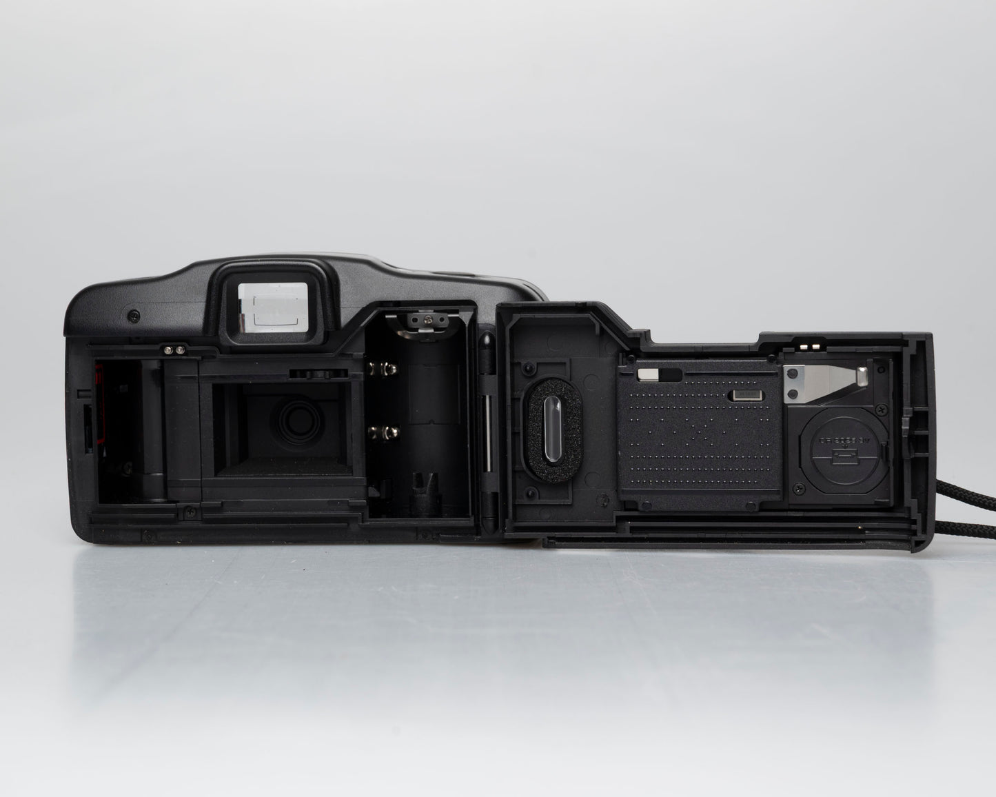 Canon Prima AF-8 35mm film camera w/ case (serial 4019879)