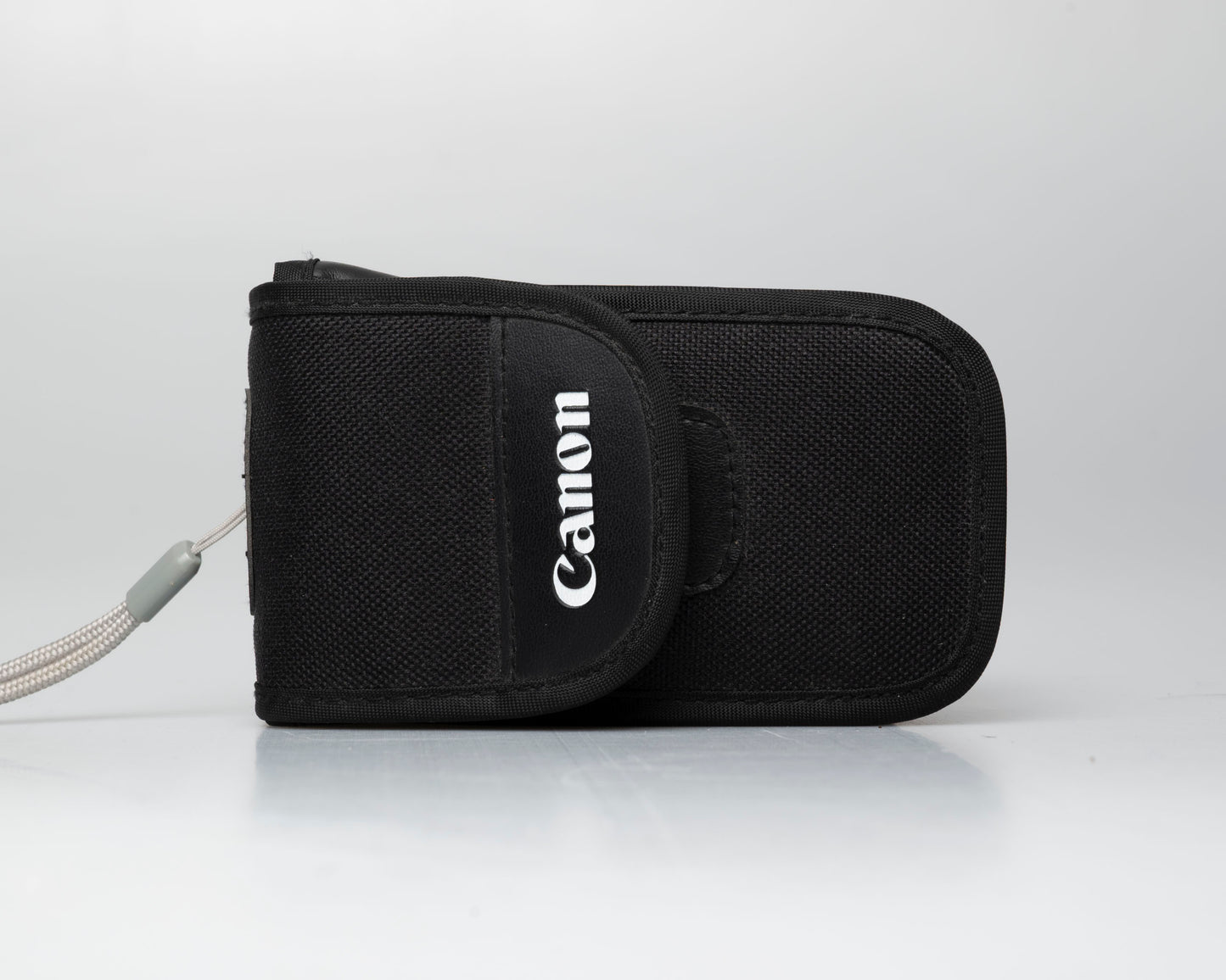 Canon Sure Shot 115u II Date appareil photo 35mm avec étui (numéro de série 1005159)