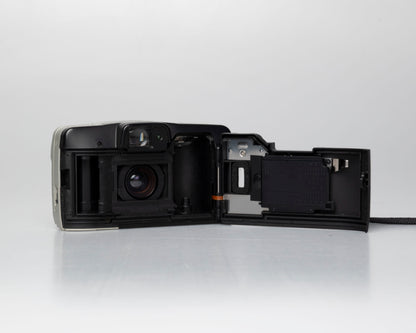 Canon Sure Shot 60 Zoom 35mm film camera (serial 0432733)