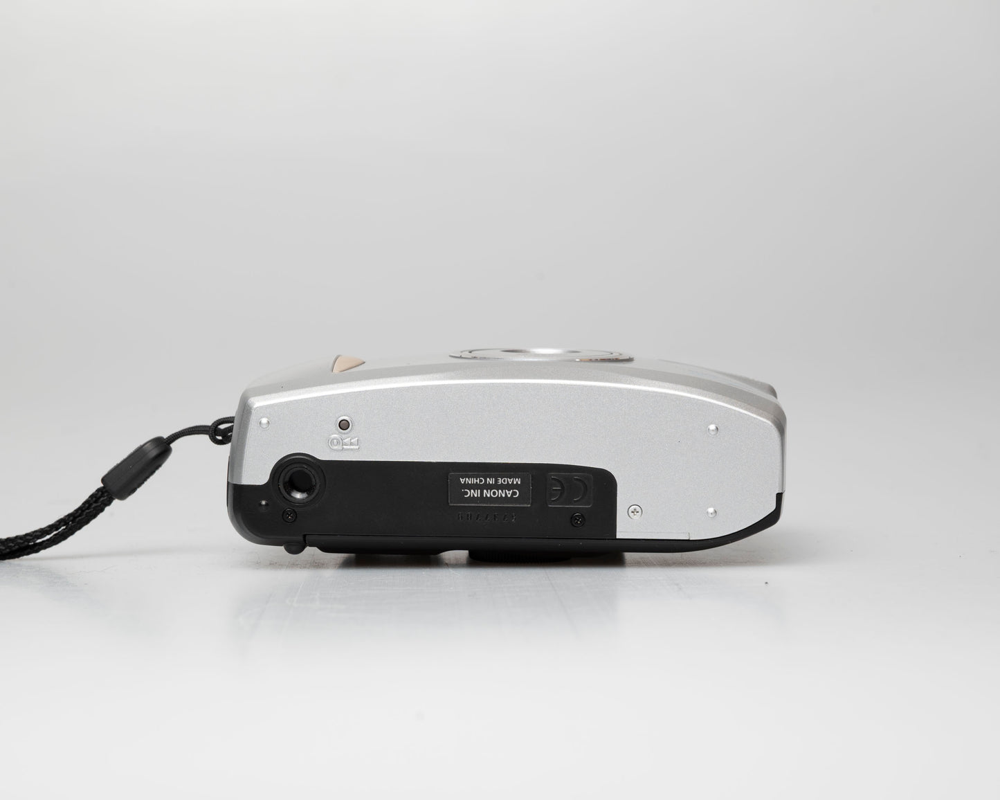 Canon Sure Shot 65 Zoom camera w/ case (serial 5737769)