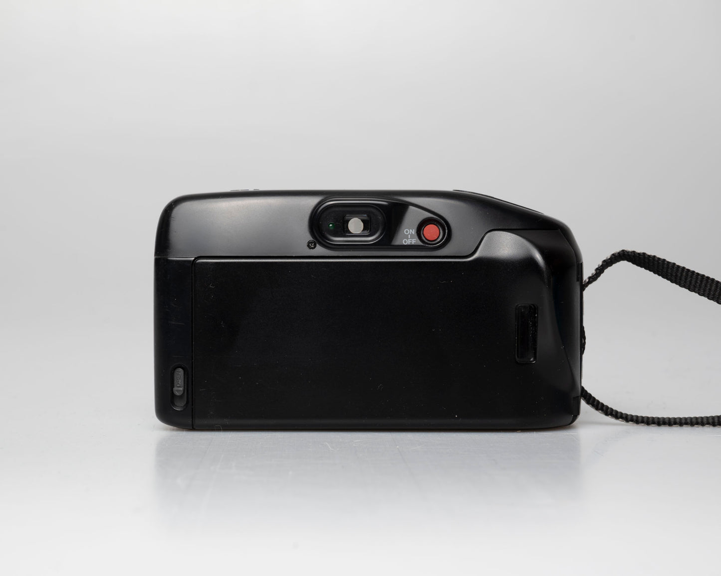 Canon Sure Shot Zoom S 35mm camera w/ manual (serial 3931088)