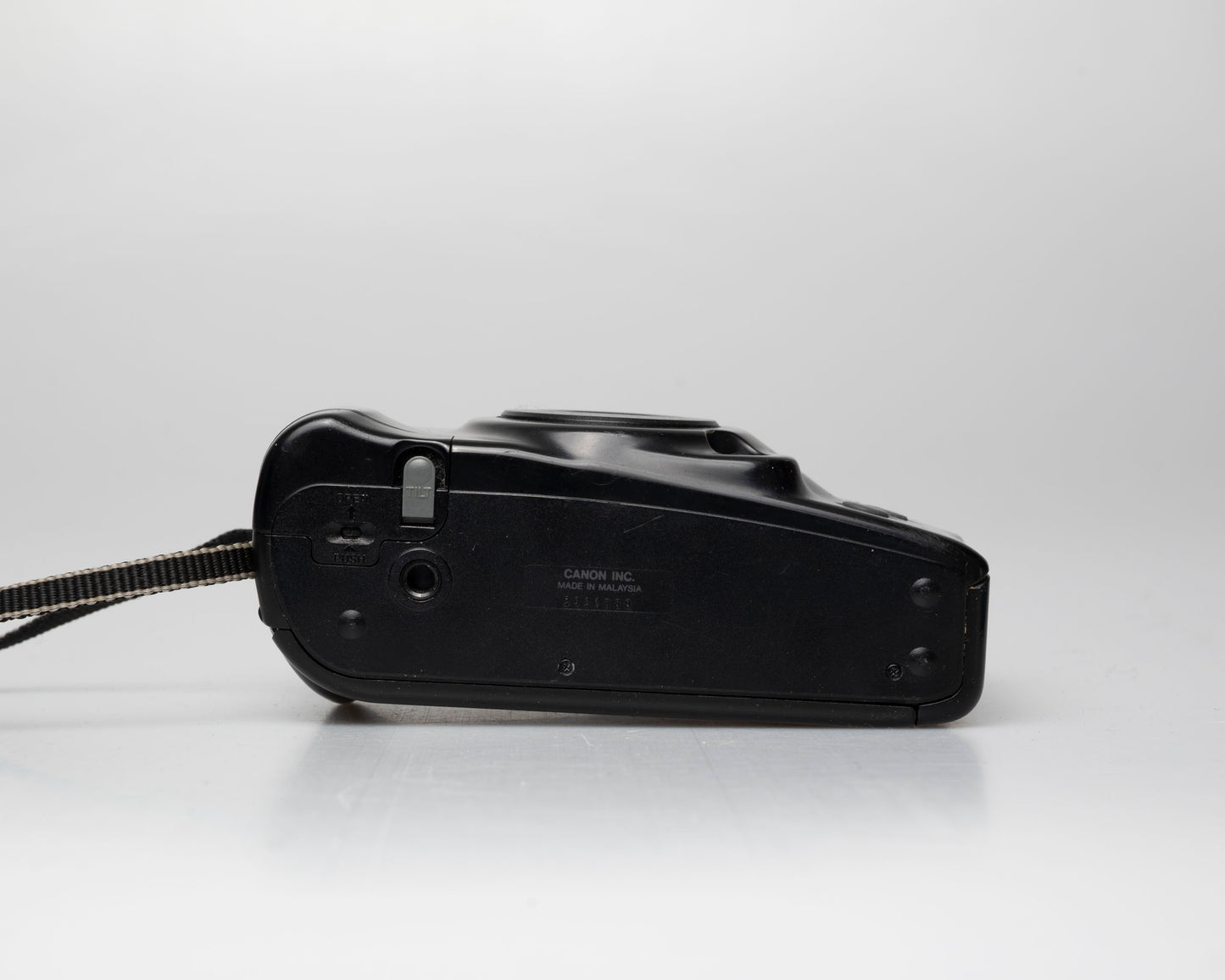 Canon Sure Shot Zoom S 35mm camera w/ manual (serial 3931088)