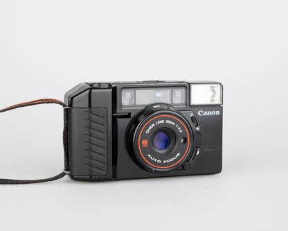 Canon Sure Shot (alias AF35M II ou Autoboy 2) film 35 mm point-and-shoot avec étui (série 454680)