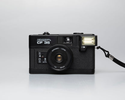 Caméra à mise au point automatique Diramic CF 35 35mm