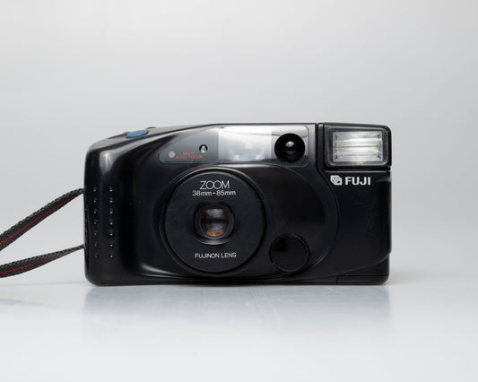 Fuji DL-900 Zoom appareil photo 35mm avec étui (série 60215434)