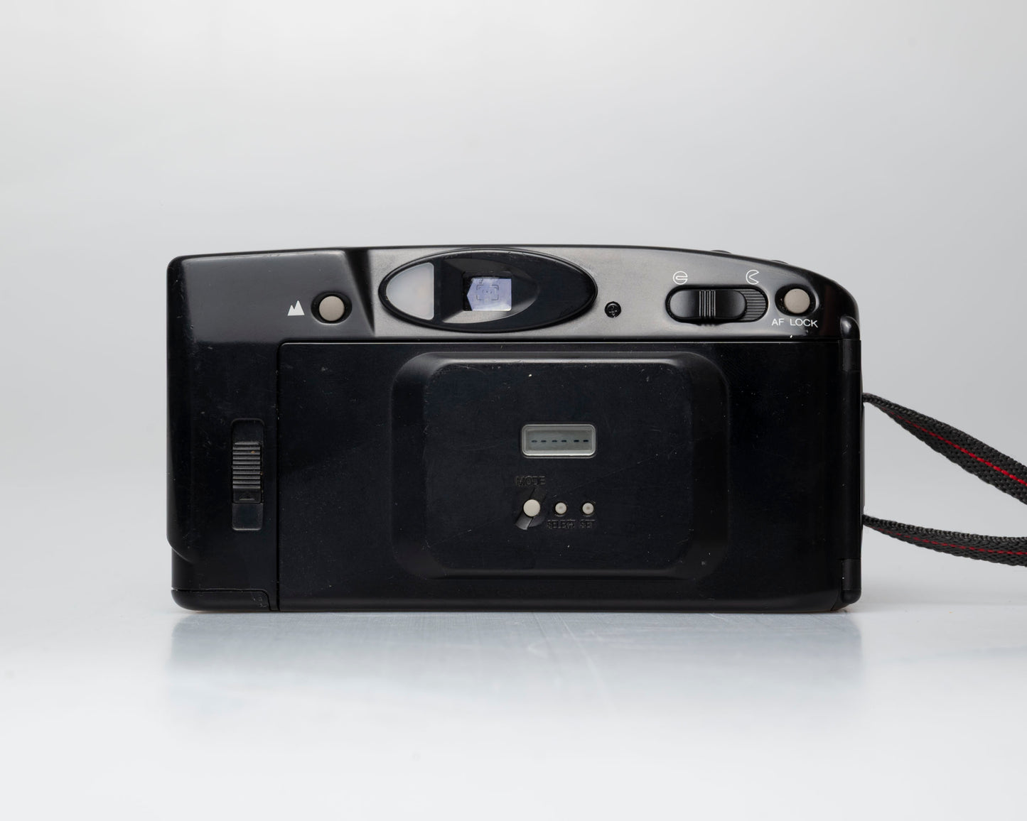 Fuji DL-900 Zoom appareil photo 35mm avec étui (série 60215434)