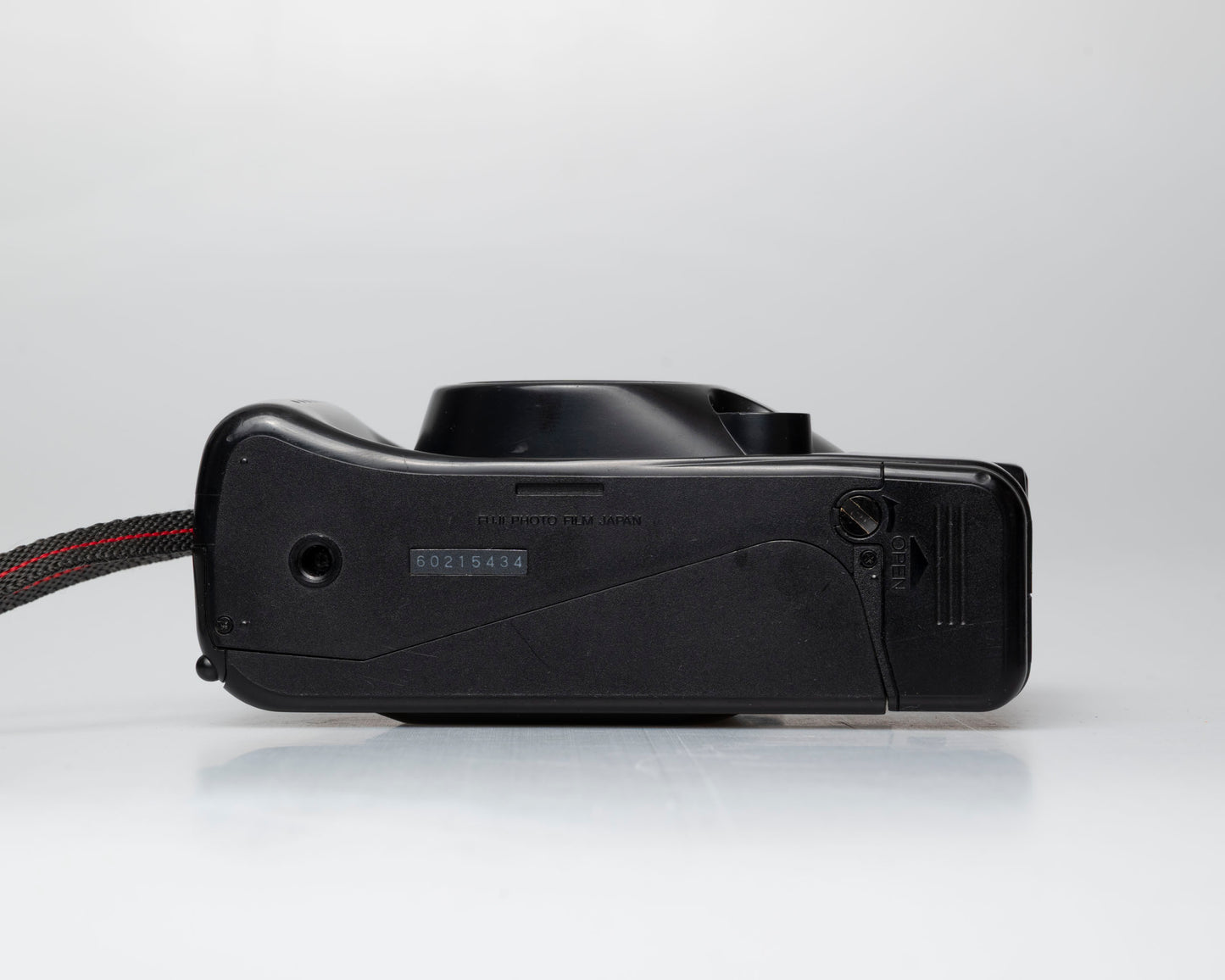 Fuji DL-900 Zoom appareil photo 35mm avec étui (série 60215434)