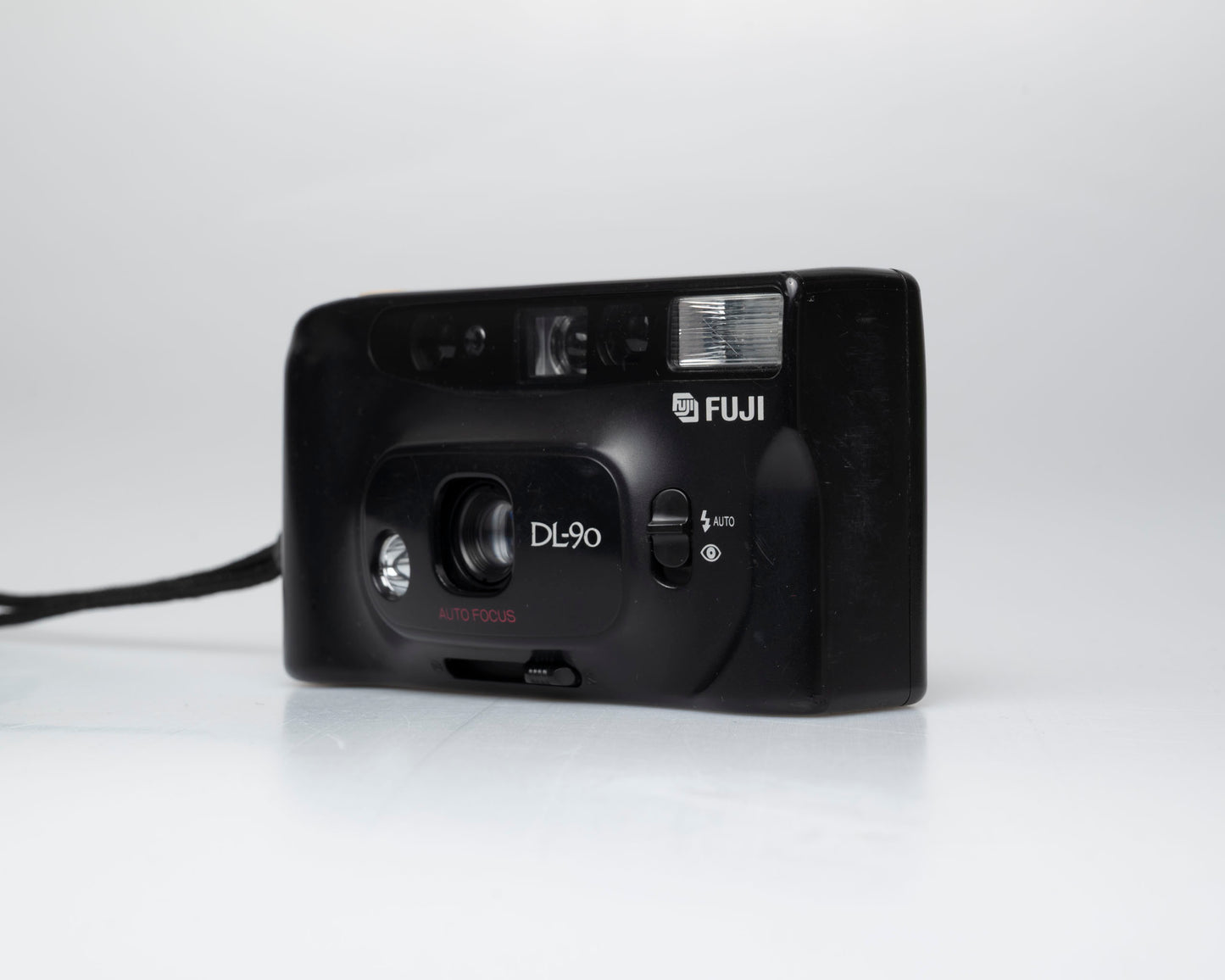 Fuji DL-90 appareil photo argentique 35mm (numéro de série 10222971)