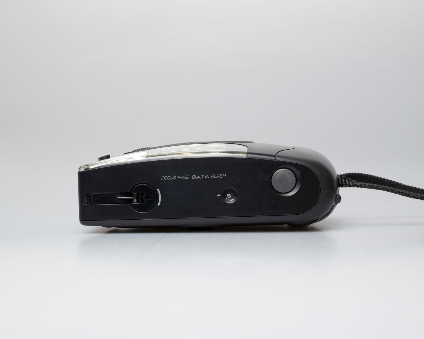 Appareil photo argentique Fuji FZ-5 35mm (numéro de série 61005809)