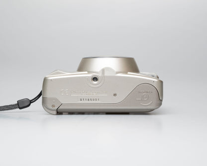 Appareil photo Fujifilm Discovery S1200 Zoom Date 35mm (numéro de série 1165001)