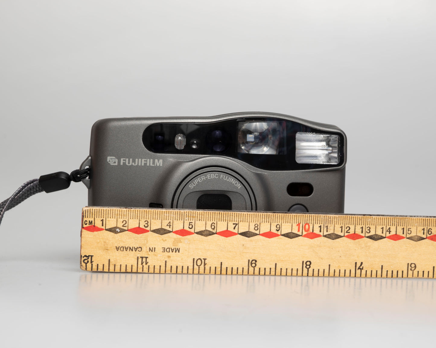 Fujifilm DL-270 Zoom MR 35mm camera w/ case + remote (serial 71105456)