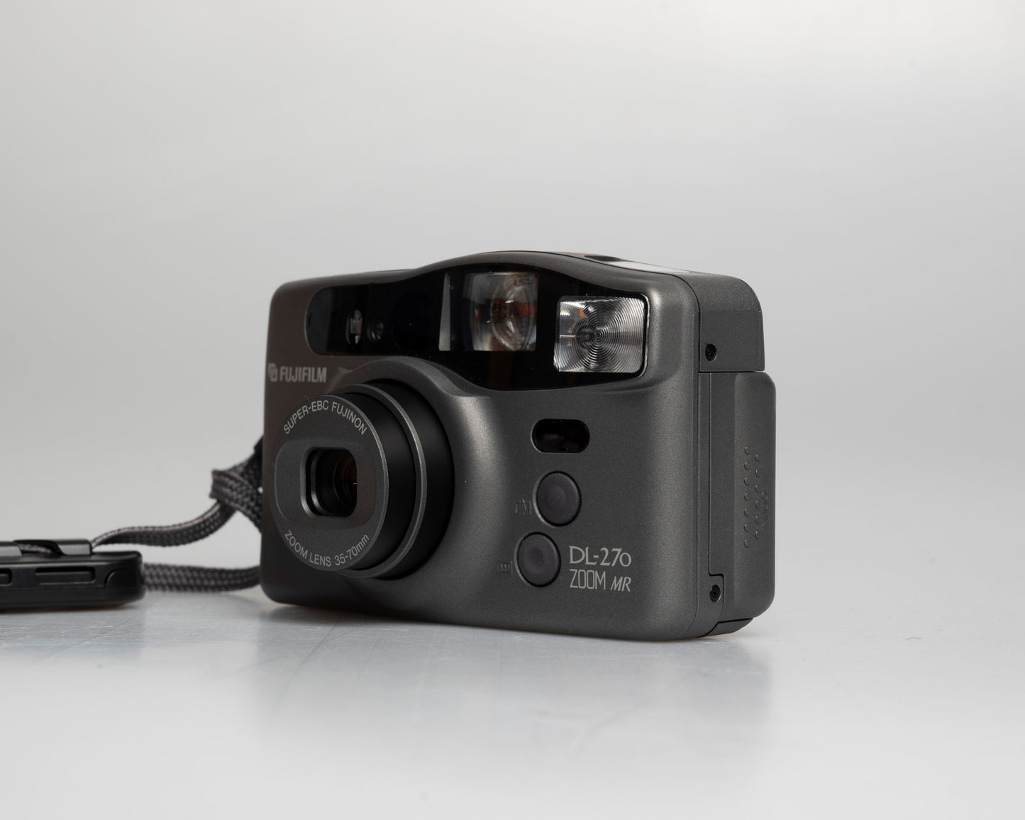 Fujifilm DL-270 Zoom MR 35mm camera w/ case + remote (serial 71105456)