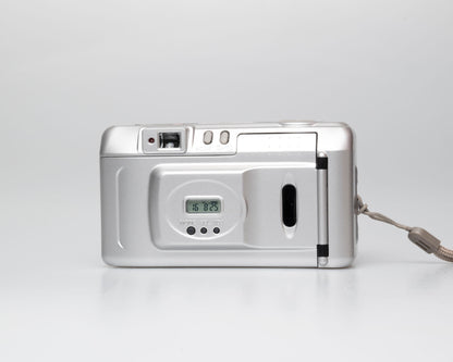 Fujifilm Zoom Date 60W 35mm camera w/ case + manual (serial 4044877)