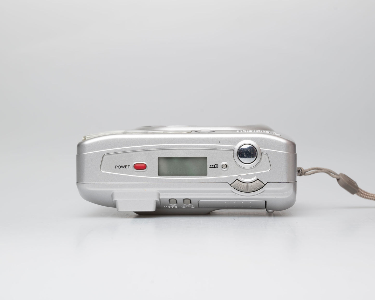 Fujifilm Zoom Date 60W 35mm camera w/ case + manual (serial 4044877)