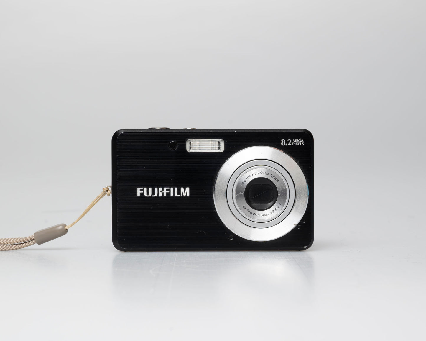 Fujifilm Finepix J10 8.2 MP digicam w/ battery + charger + 8GB SD card (serial 8UG02712)