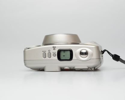 Fujifilm Discovery S1200 Zoom Date 35mm camera (serial 01255921)