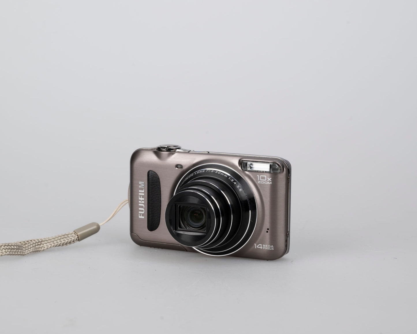 Fujifilm Finepix T300 digicam w/ 14 MP CCD sensor w/ box + battery + charger + manual