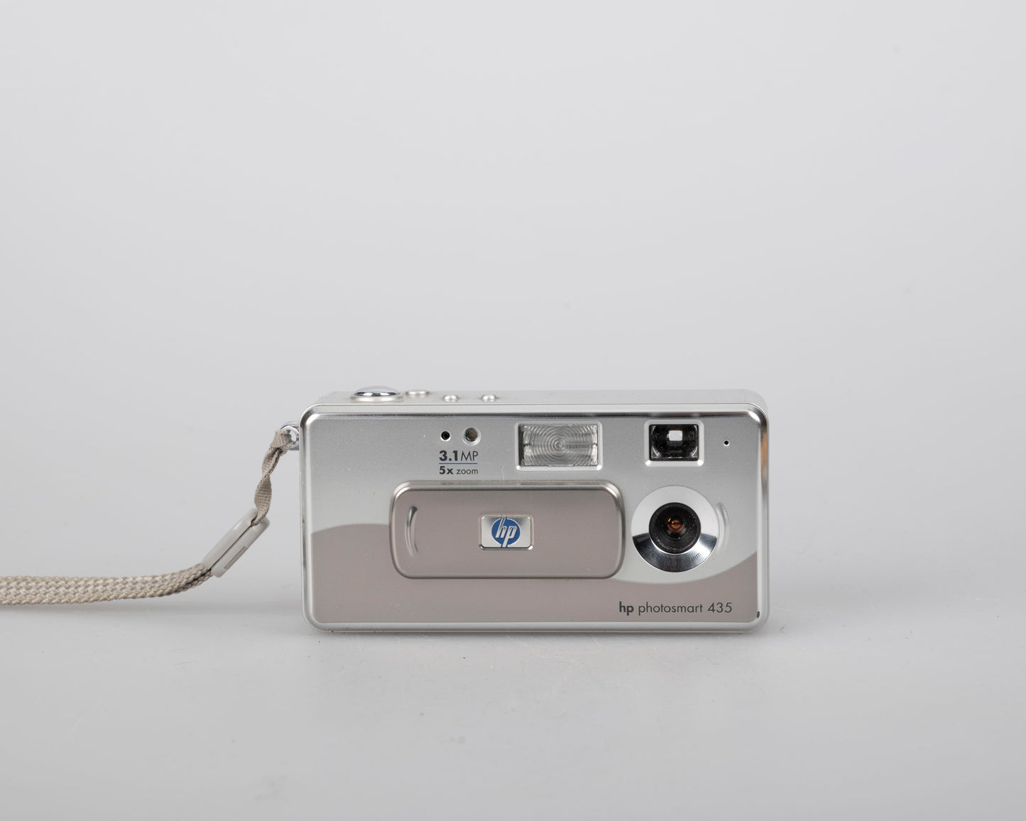 HP Photosmart 435 3.1 MP CCD sensor digicam w/original box and cable (uses AA batteries + SD cards)