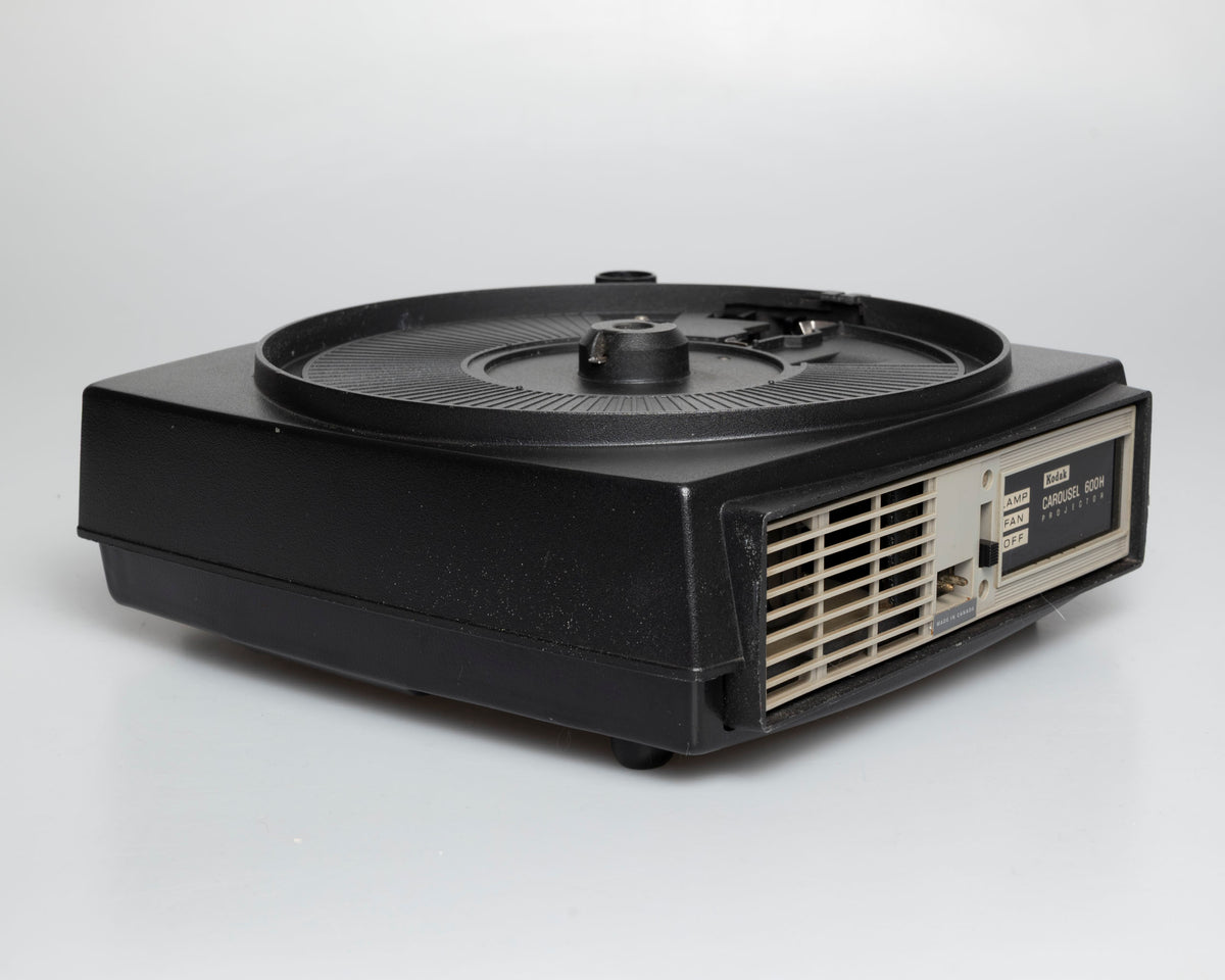 Kodak Carousel 600H 35mm slide projector (serial 2595538)