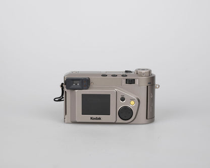 Appareil photo numérique CCD Kodak DC4800 3,1 mégapixels avec carte CF 256 Mo + batterie + chargeur