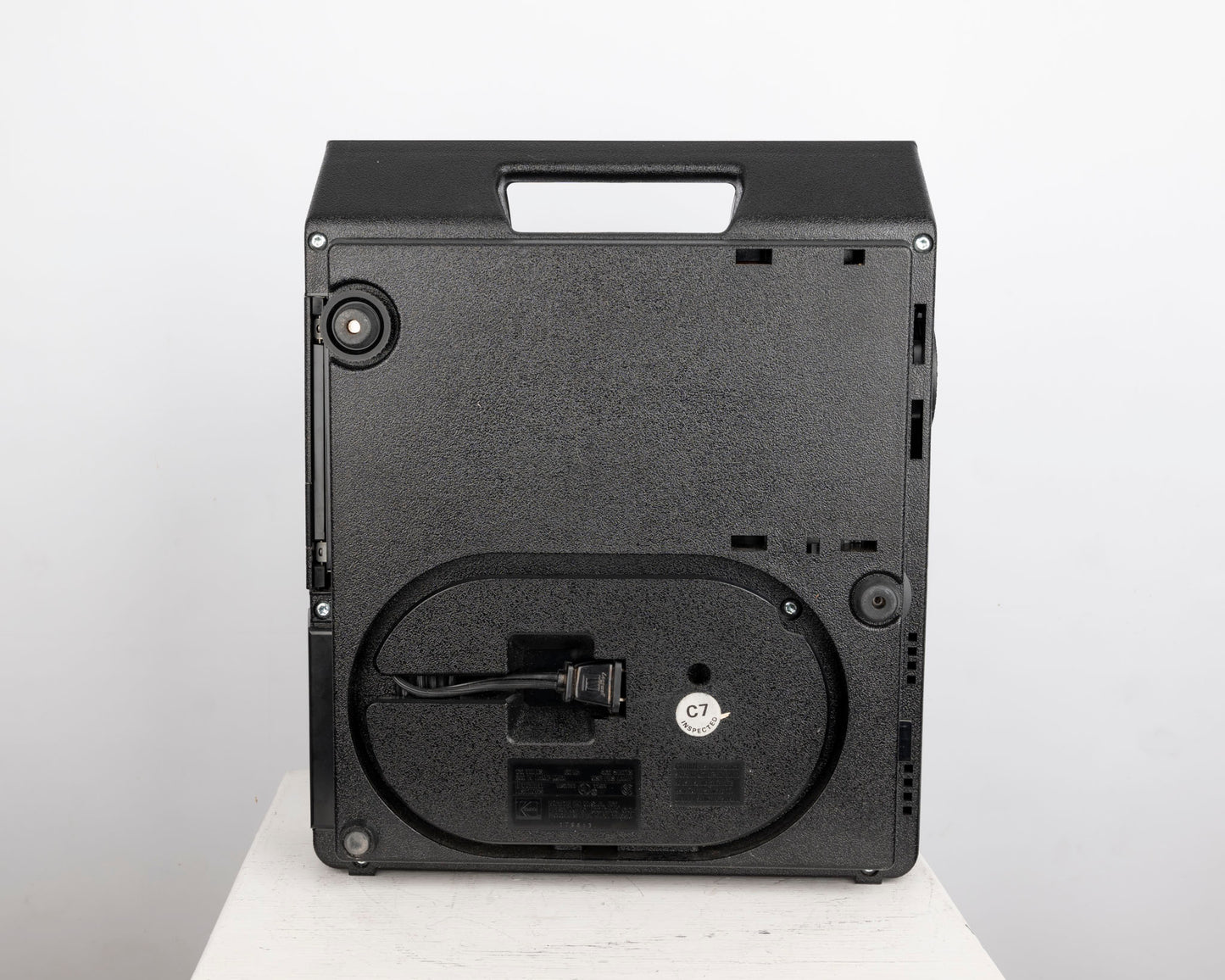 Kodak Carousel 4600 35mm slide projector w/ Ektanar C 102mm f2.8 lens (serial 179613)
