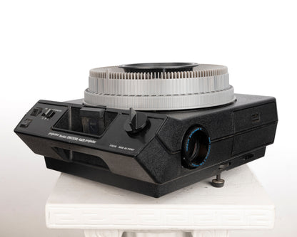 Kodak Carousel 4600 35mm slide projector w/ Ektanar C 102mm f2.8 lens (serial 21513219)