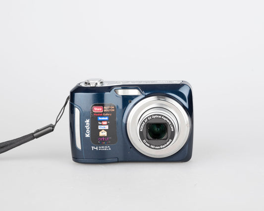 Kodak Easyshare C195 digicam w/ 14 MP CCD sensor (uses AA batteries and SD memory cards)