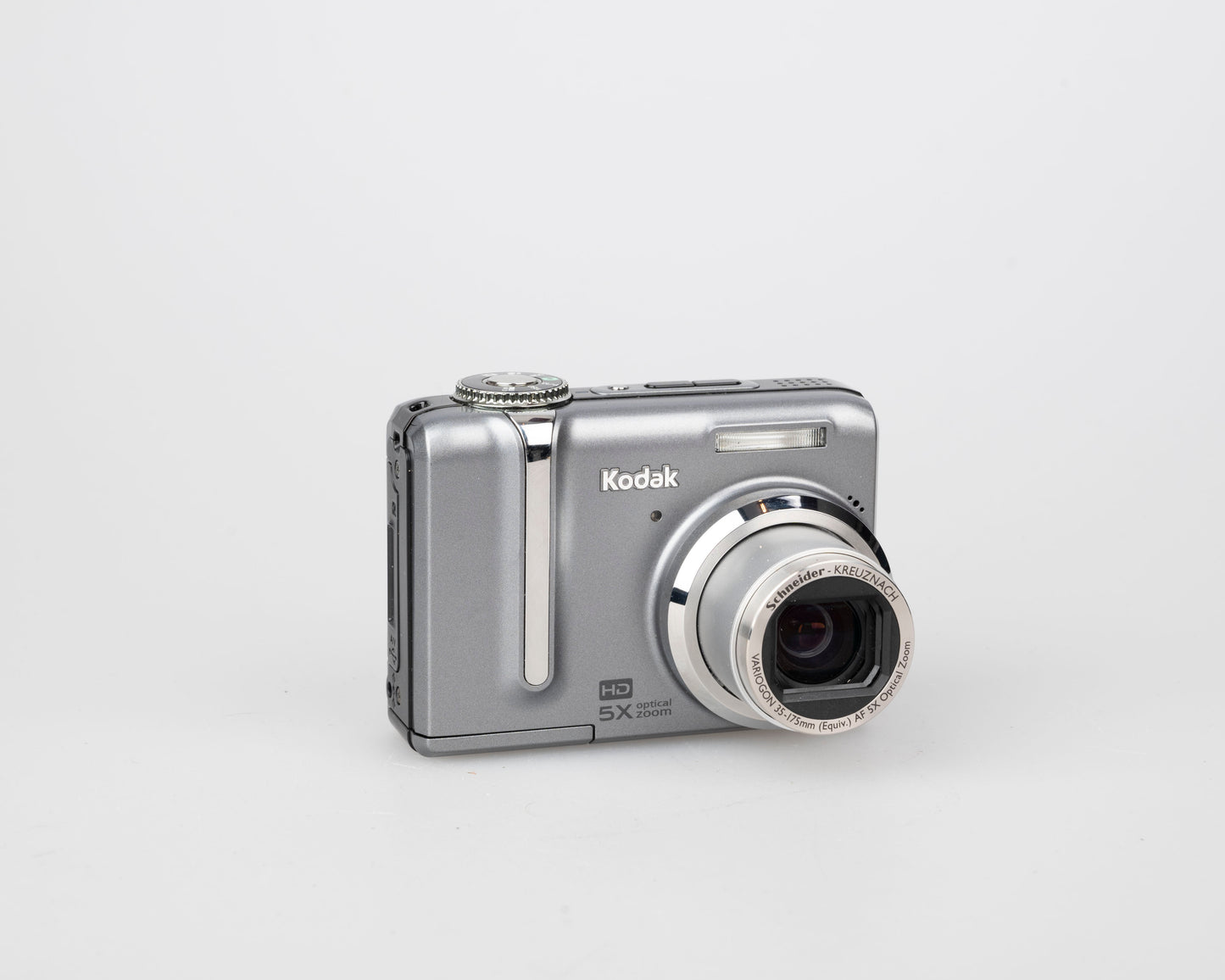 Kodak Easyshare Z1275 digicam w/ 12 MP CCD sensor *glitchy images* (uses AA batteries and SD memory cards)