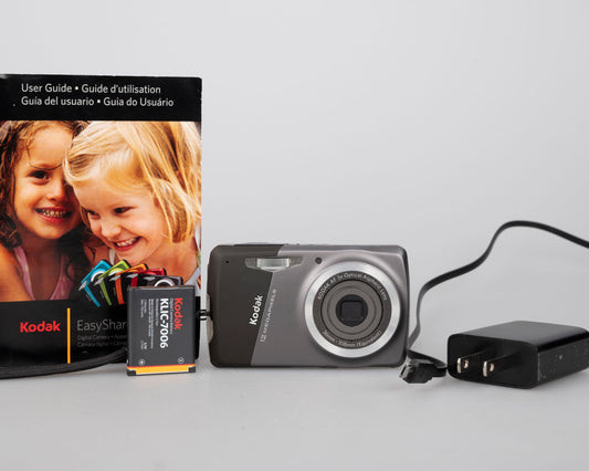 Appareil photo numérique à capteur CCD Kodak Easyshare M530 12 MP avec chargeur + batterie (utilise la mémoire de la carte SD)