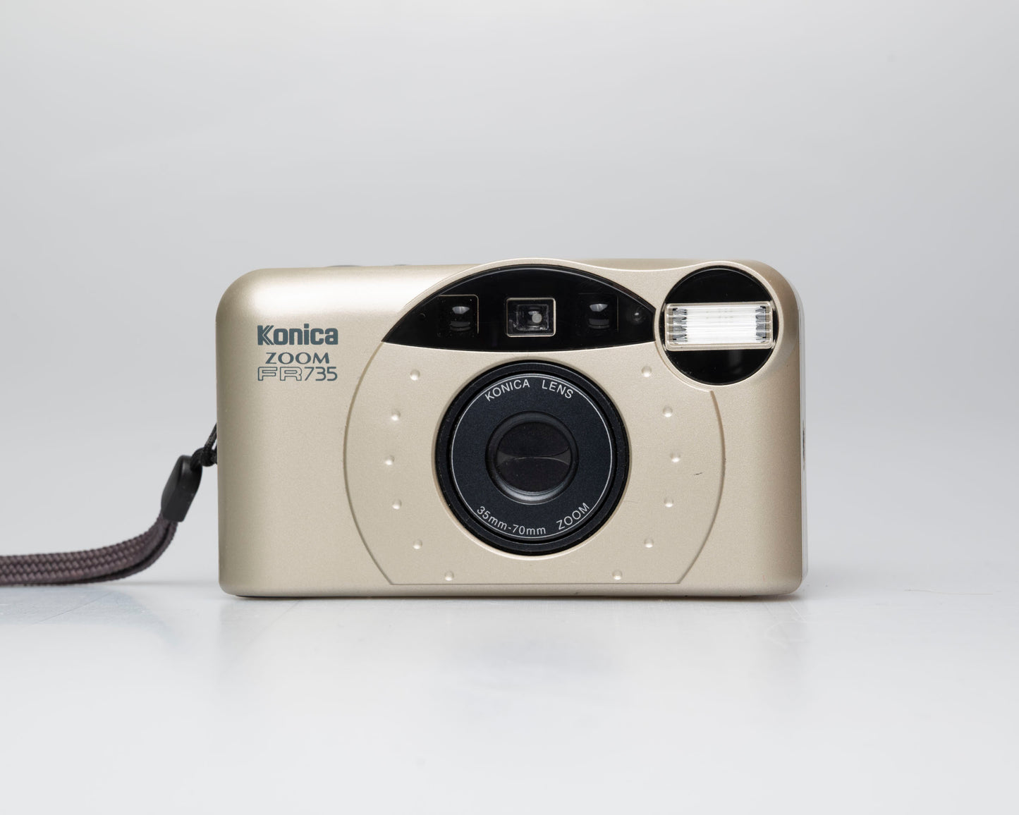 Konica FR735 35mm camera w/ case (serial 7048928)