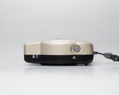 Konica Pop BF-88 appareil photo compact 35mm (numéro de série BI013202)