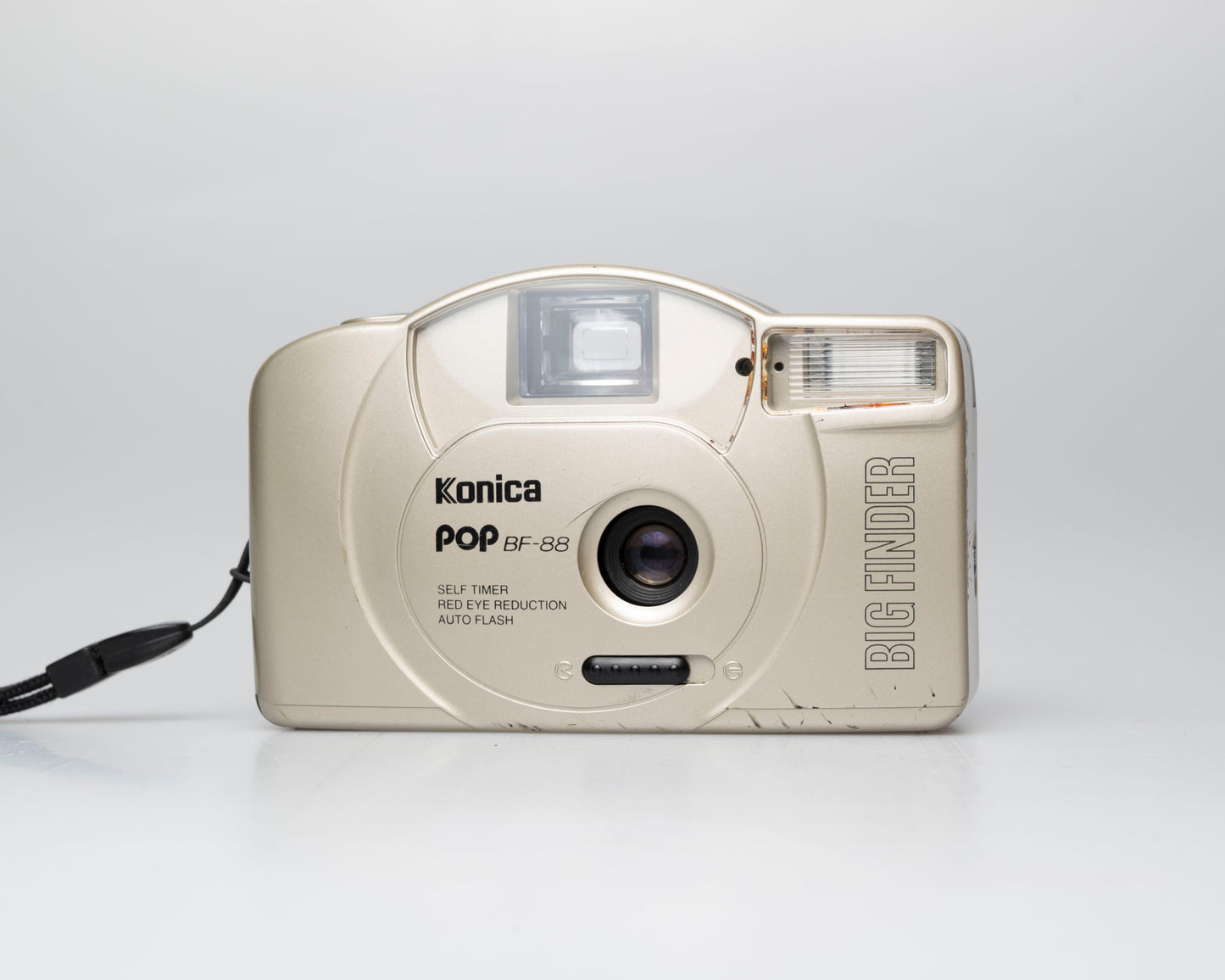 Konica Pop BF-88 appareil photo compact 35mm (numéro de série BI013202)