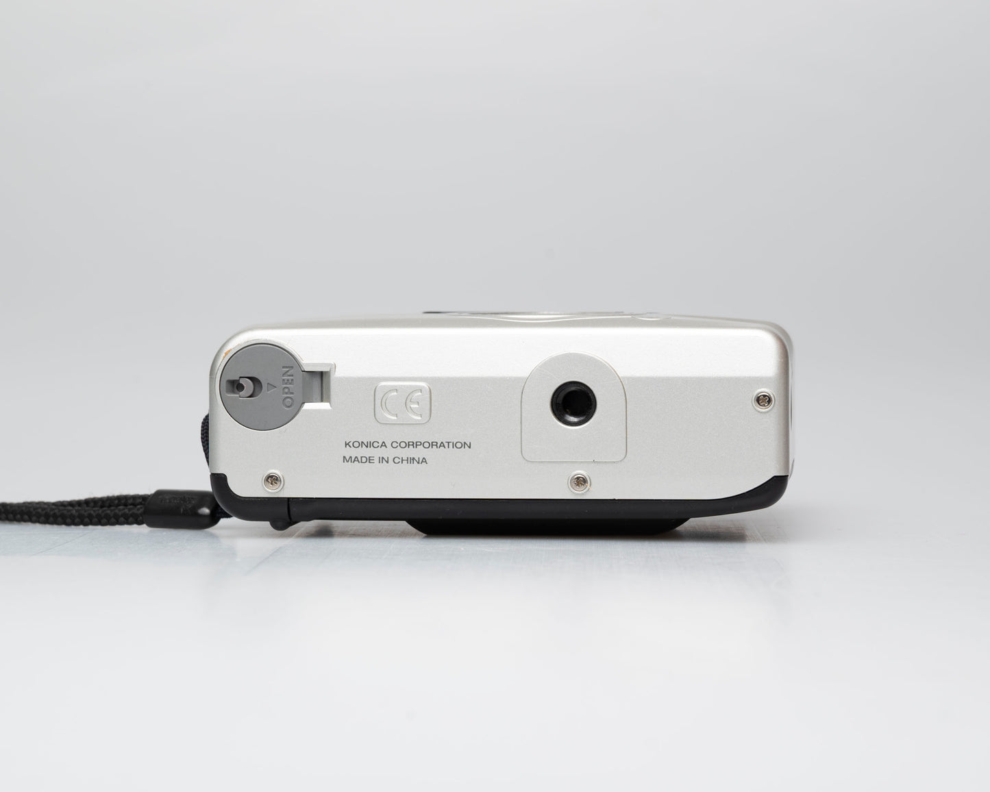 Konica Z-Up 80e appareil photo compact 35mm (série 6692987)