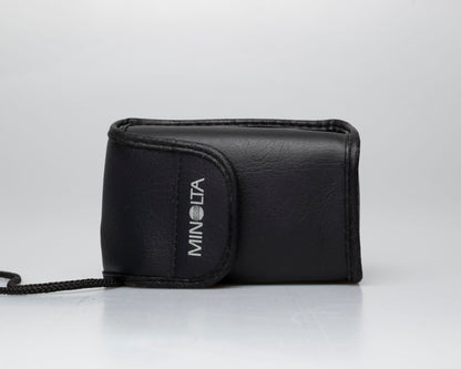 Minolta Freedom AF-50 Grand Chercheur appareil photo 35mm avec étui (série 31102313)