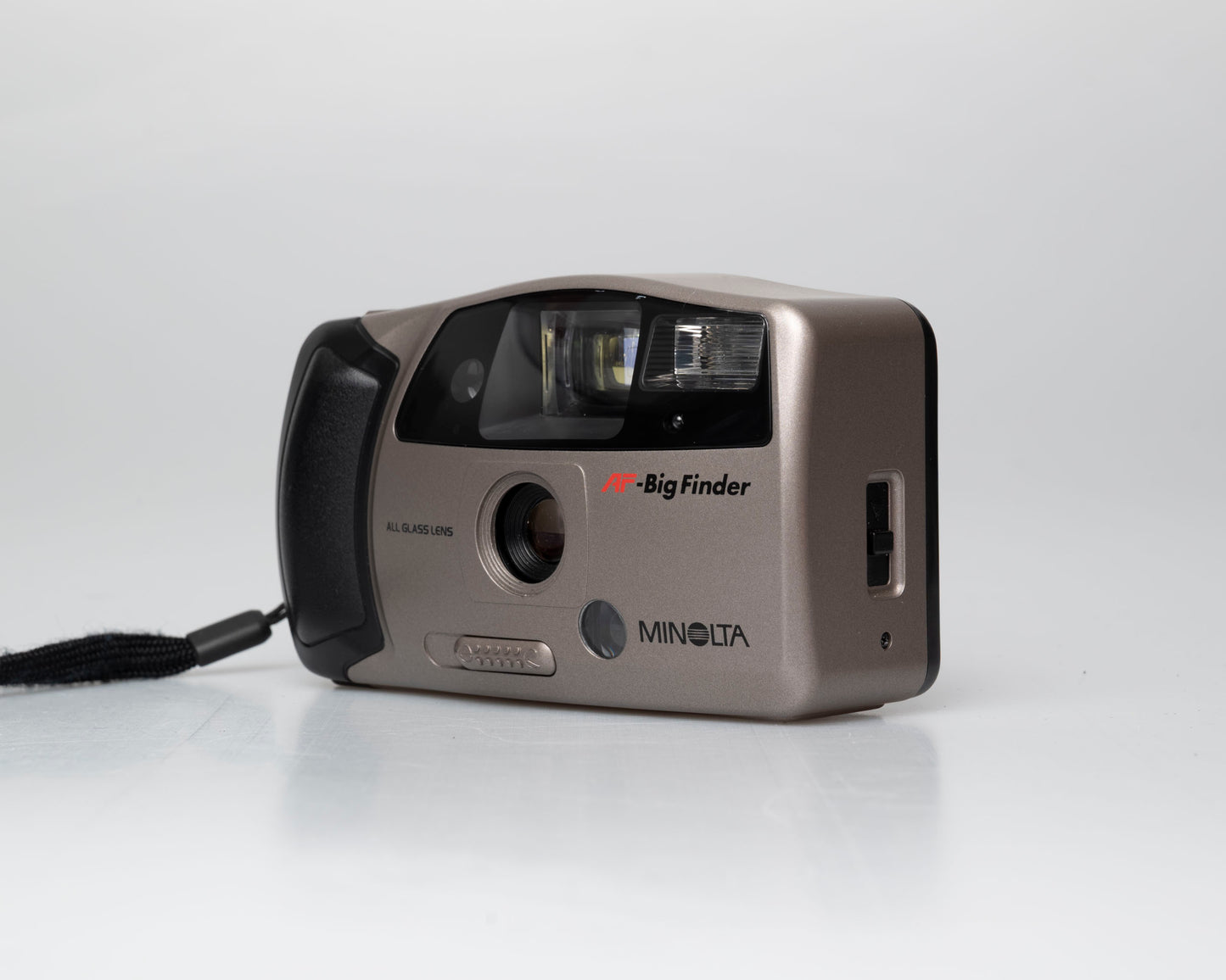 Minolta AF Big Finder 35mm camera w/ case (serial 71820113)