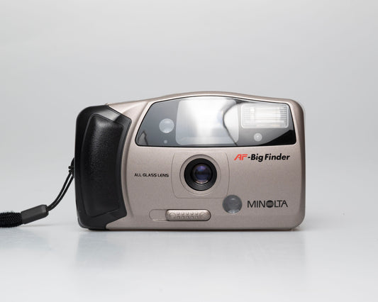 Minolta AF Big Finder 35mm camera w/ case (serial 71820113)