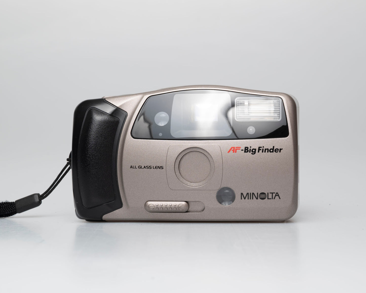 Minolta AF Big Finder 35mm camera w/ case (serial 71820113)