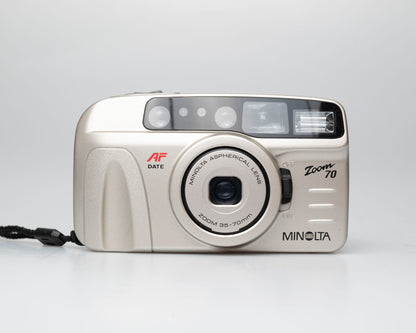 Minolta Zoom 70 35mm camera w/ case + manual (serial 36116970)