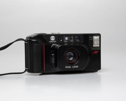 Appareil photo Minolta Freedom DL à double objectif 35 mm (numéro de série 77221068)