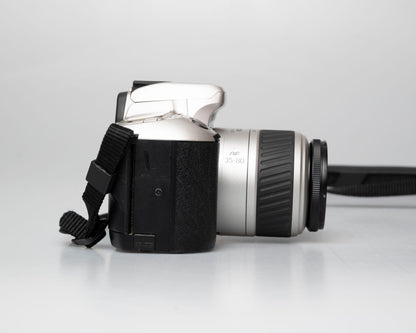 Minolta Dynax 404si side 