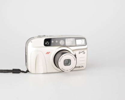 Minolta Zoom 70 35mm camera w/ case (serial 37126277)