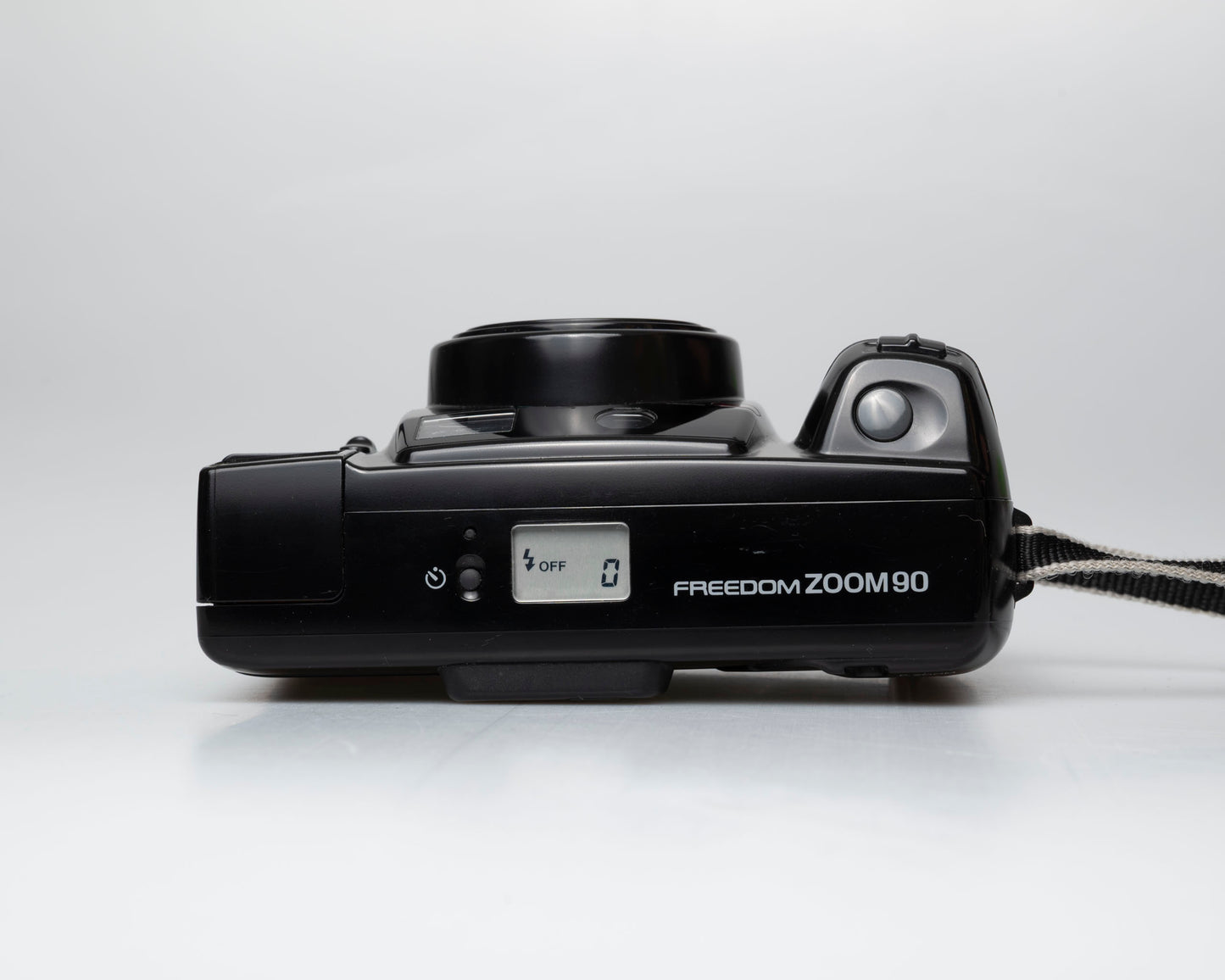 Minolta Freedom Zoom 90 35mm film camera (serial 12232632)
